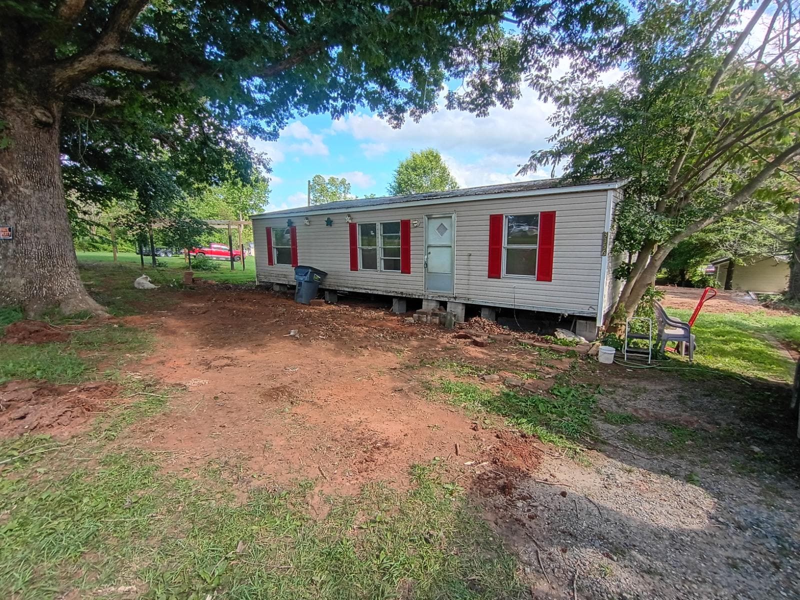 Gallery photos for Transformative Deck Removal by Carolina Dumpster: Image #1