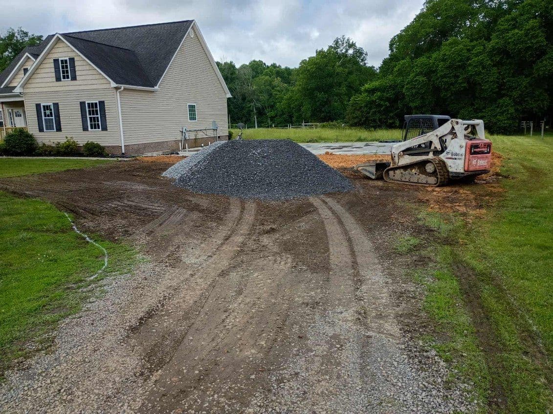 Efficient Gravel Driveway Grading Transformation image