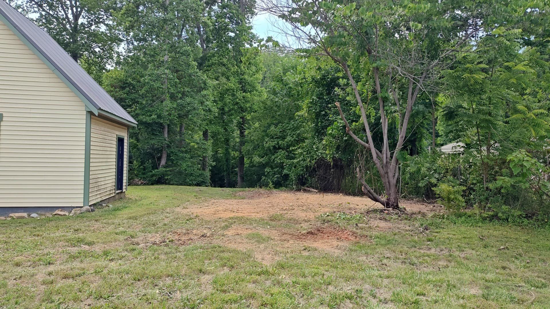 Gallery photos for Demo Debris and Overgrowth Cleared to a Clean Slate in Lexington NC: Image #2